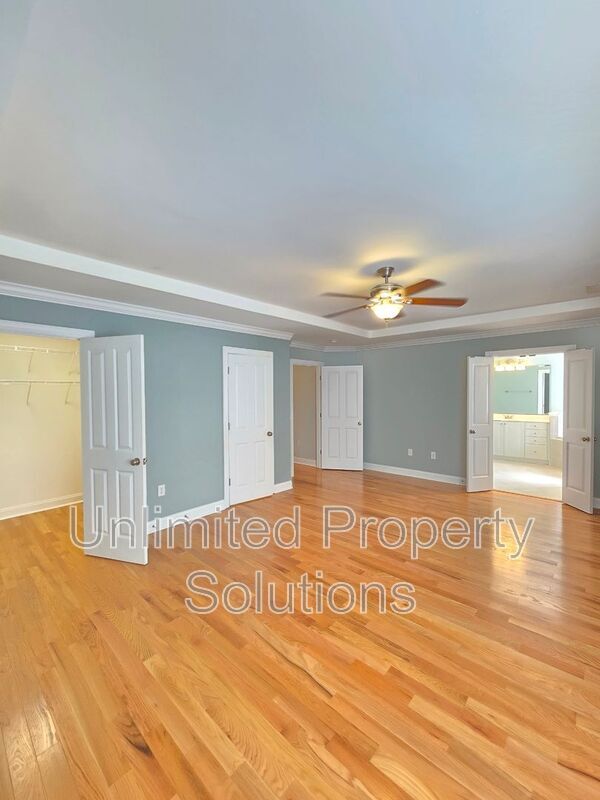 Building Photo - 4838 Whitner Dr