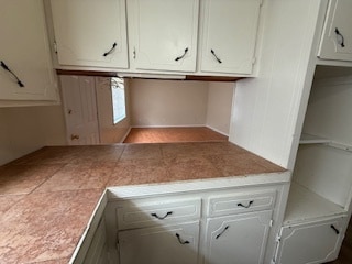 Building Photo - 42099 Garden Dr