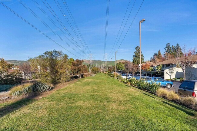 Building Photo - 1505 Kirker Pass Rd