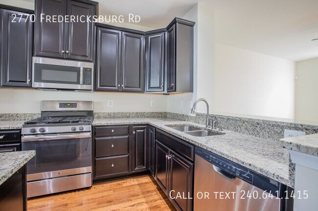Building Photo - 2770 Fredericksburg Rd