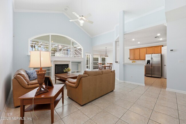 Building Photo - 821 Bonaire Cir