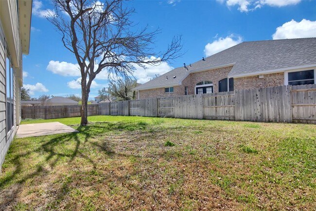 Building Photo - 3206 Luminoso Ln E