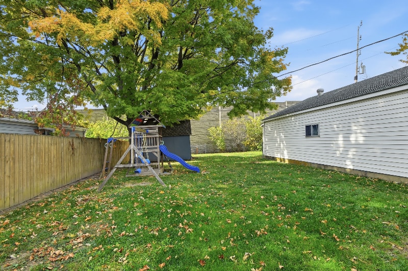 Building Photo - 5104 Elmhurst Dr