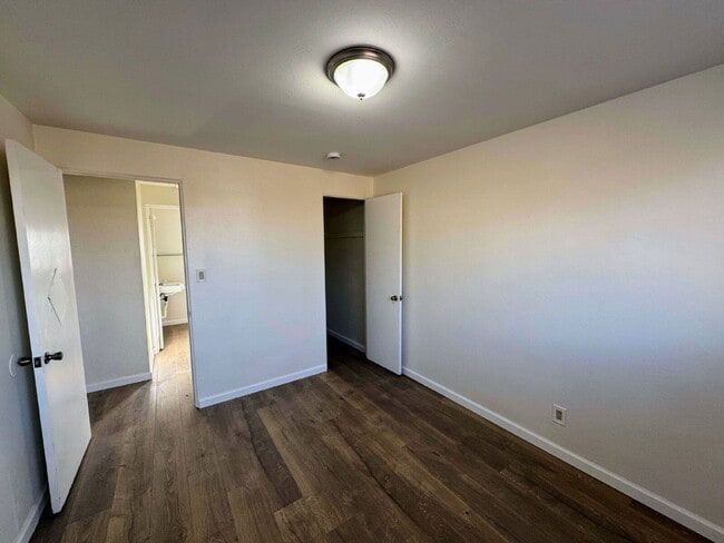 Building Photo - 1411 Boston St