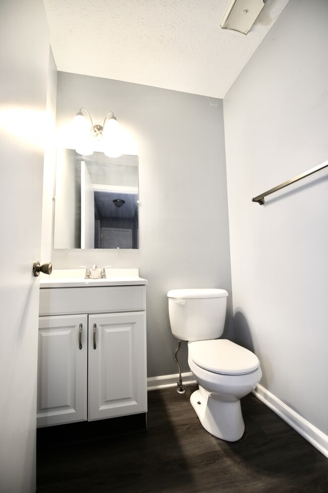 Building Photo - 2297 Ayers Dr