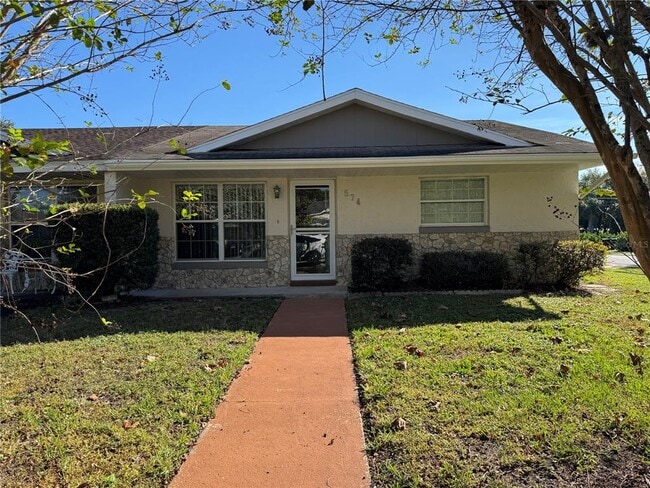 Building Photo - 547 Pigeon Cir