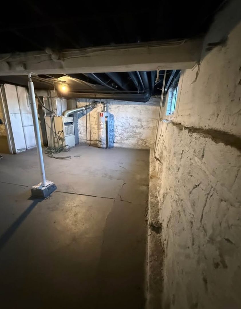 Building Photo - 1343 Walton Ave