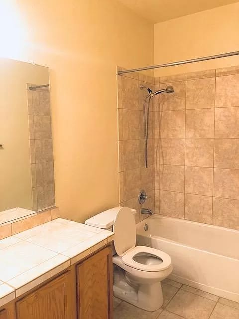 Building Photo - 7671 Calle Armonia NE