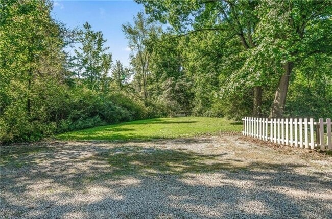 Building Photo - 2934 Pressler Rd