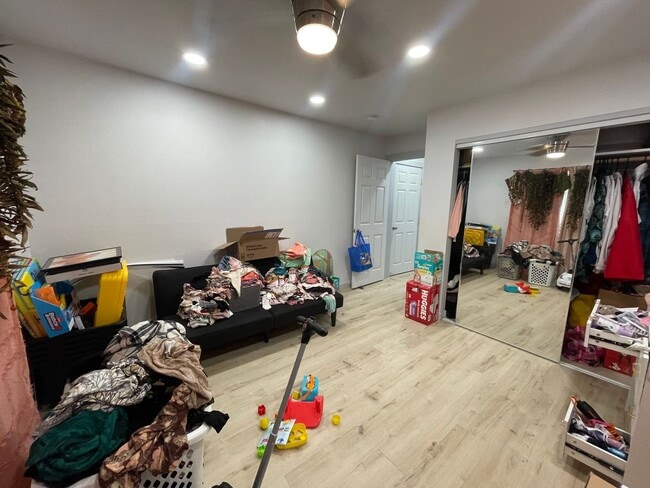 Building Photo - Newly Remodeled 1 Bedroom/1 Bathroom