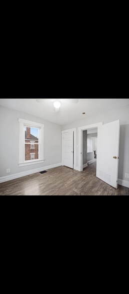 Building Photo - 51 S Ogden Ave