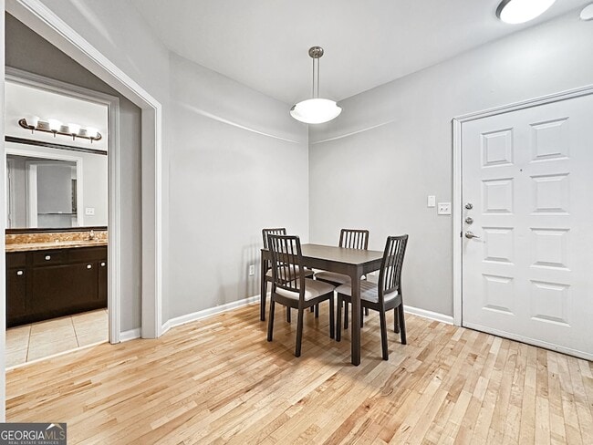 Building Photo - 821 Ralph McGill Blvd NE