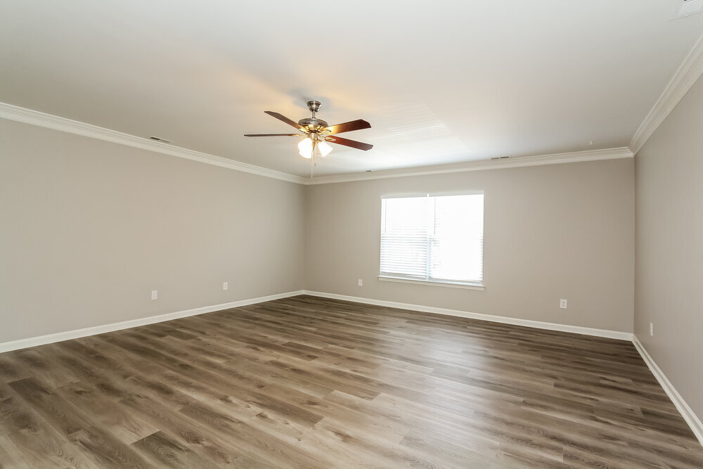 Building Photo - 114 Flanders Dr