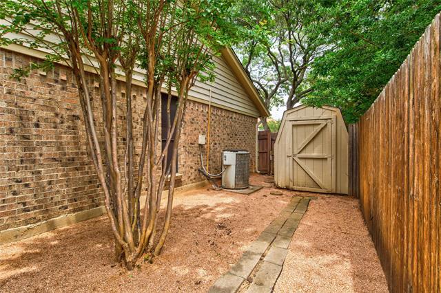Building Photo - 1403 Meadow Crest Ln