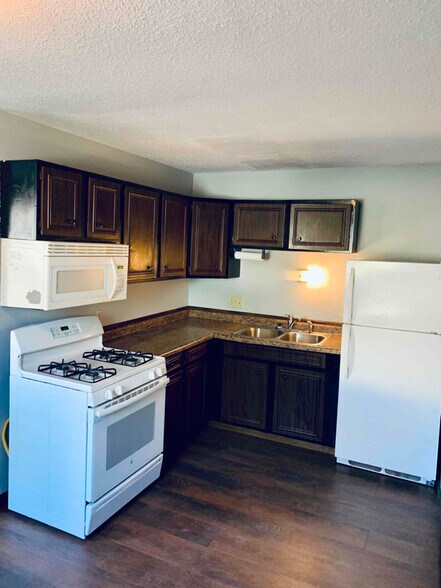 Primary Photo - 3553 Kimberly Downs Rd