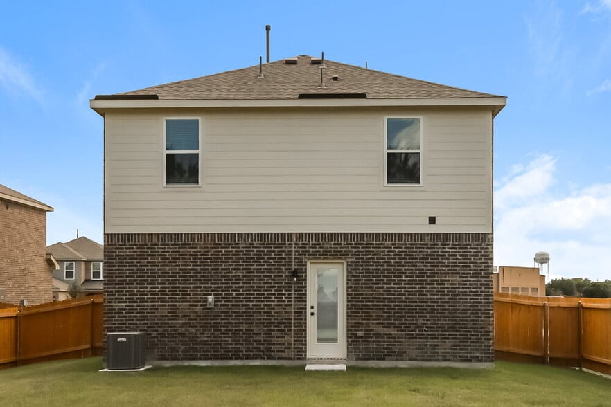 Building Photo - 710 Princeton Hts Blvd