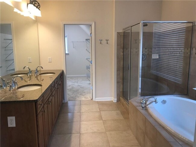 Building Photo - 4369 Blue House Ln