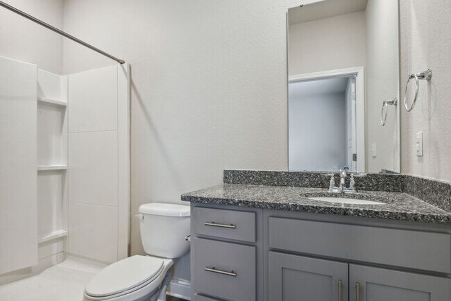Building Photo - 3055 Sea Oats Dr