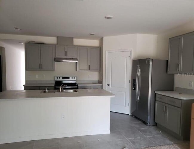 Building Photo - 713 Fulmar Ct