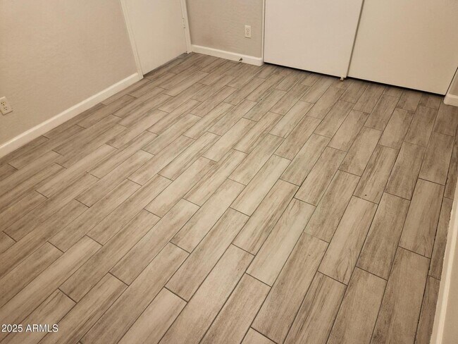 Building Photo - 15273 N Gil Balcome Ct