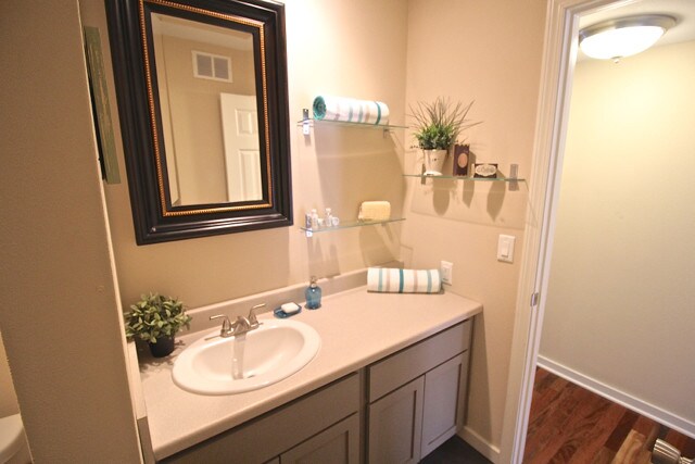 Building Photo - 3928 Warwick Blvd