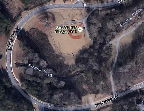 Building Photo - 4026 Palisades Main