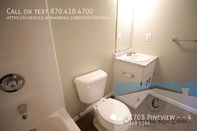 Building Photo - 1708 Pineview St