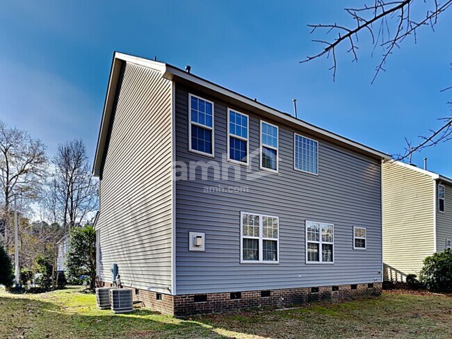 Building Photo - 835 Brookhannah Ct