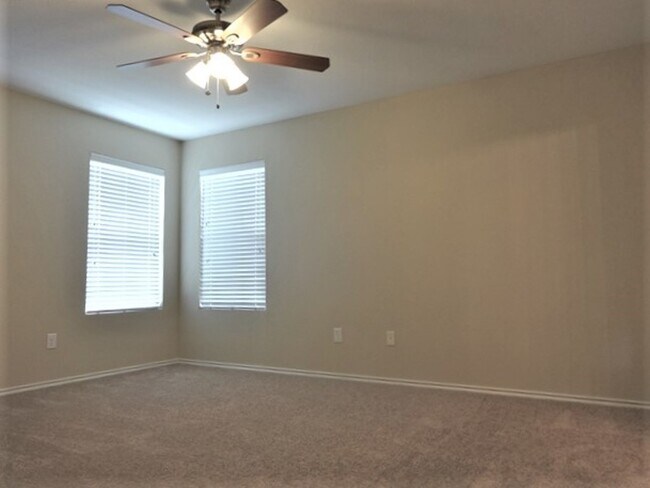 Building Photo - 20415 Shiloh Mist Ln