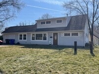Building Photo - 4 bedroom 1 bath house