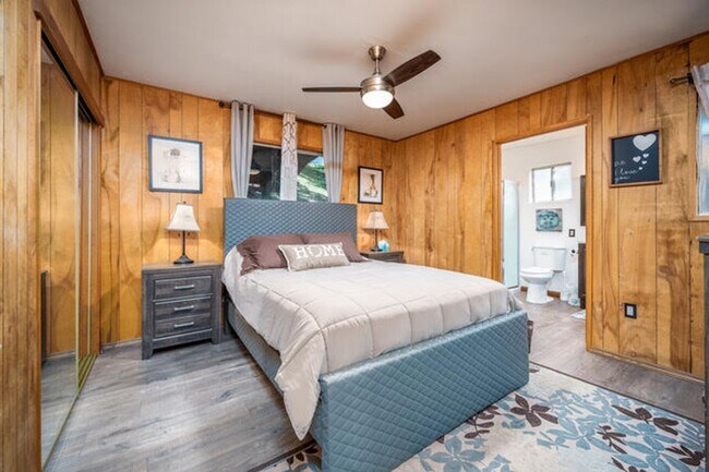 Building Photo - Beautiful Mountain Home