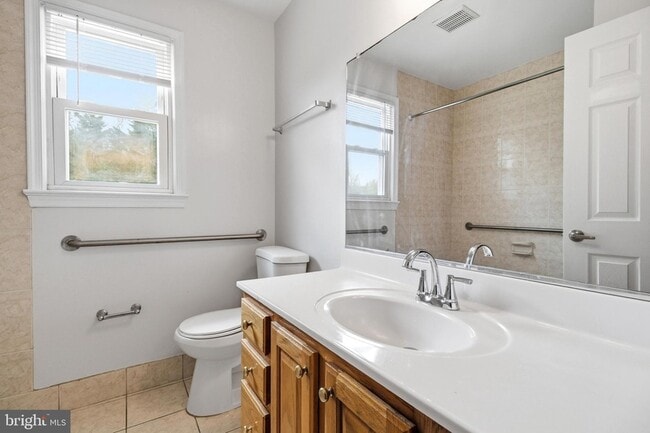 Building Photo - 14301 Perrywood Dr