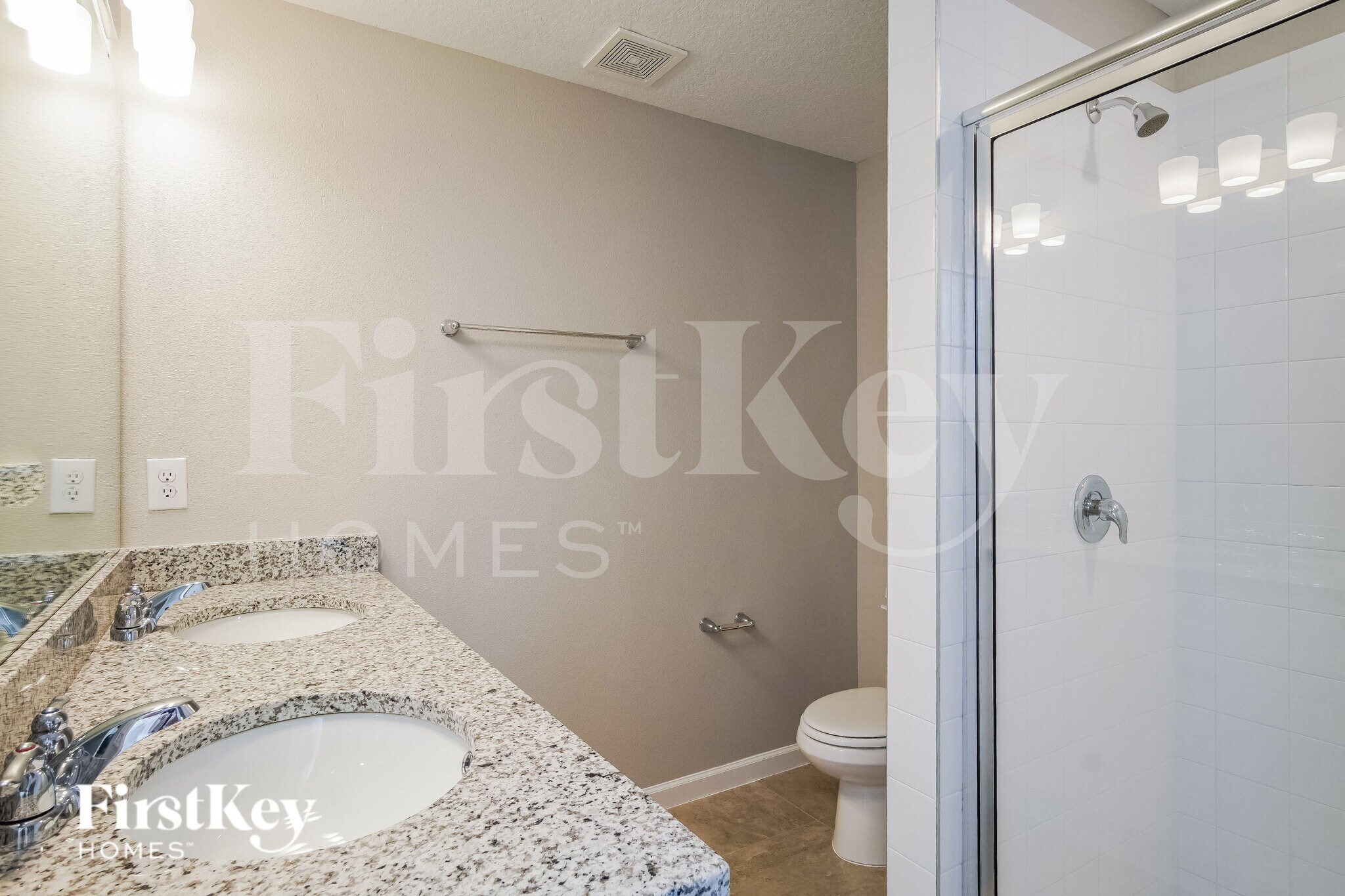 Building Photo - 349 S Haven Ct