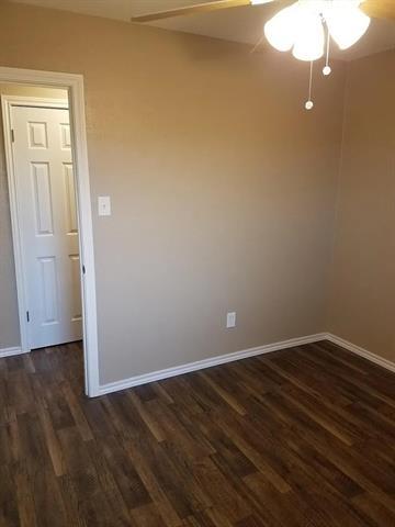 Building Photo - 100 Lochness Ln