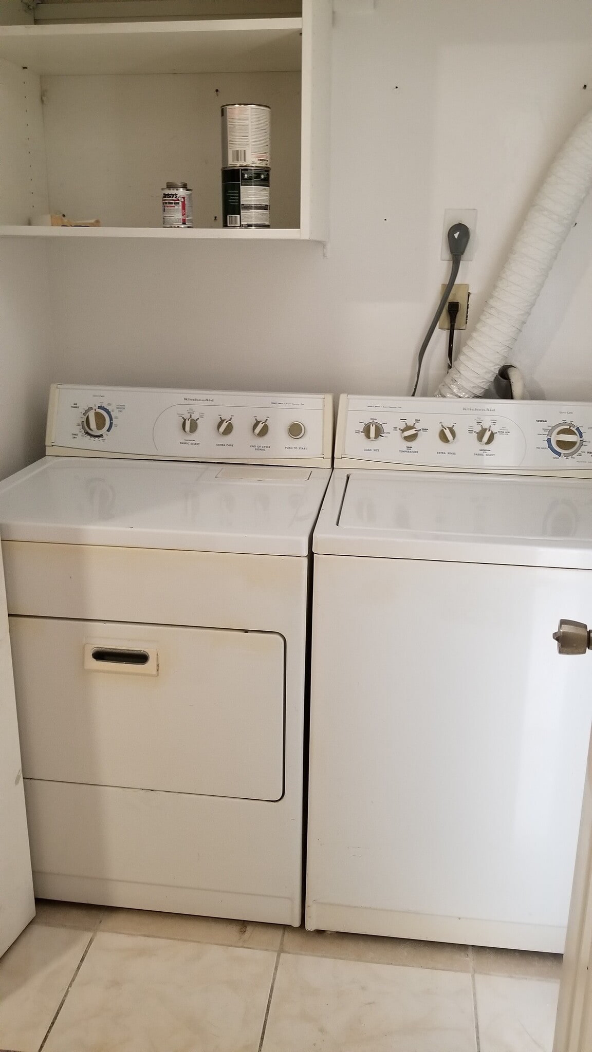 Building Photo - 177 NE 12th Ave