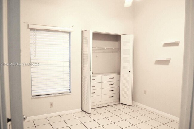 Building Photo - 15385 SW 76th Terrace