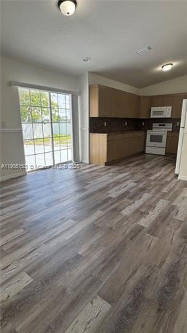 Building Photo - 11434 SW 185th St