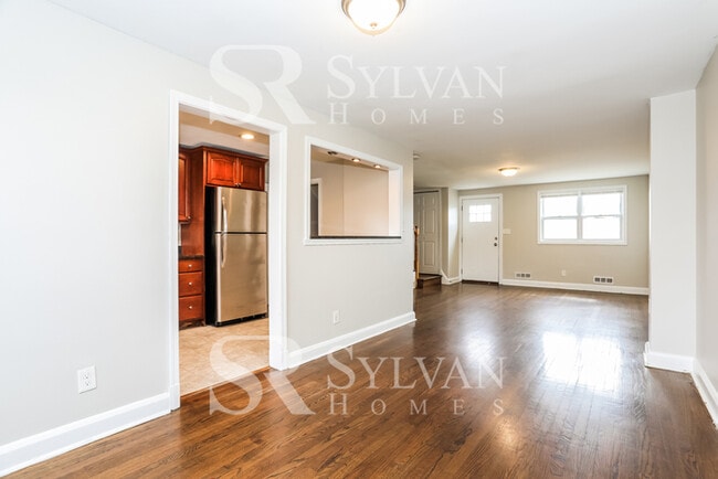 Building Photo - At Last, This Is What You Have Been Searching For!