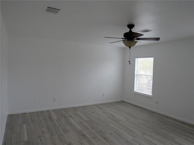 Building Photo - 2107 Deer Creek Trail