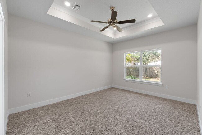 Building Photo - 1905 Noleka Ct