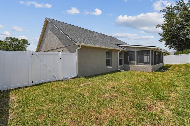 Building Photo - 1317 Ravida Woods Dr