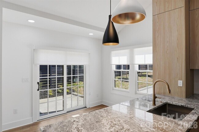 Building Photo - 1840 Merriman Ave