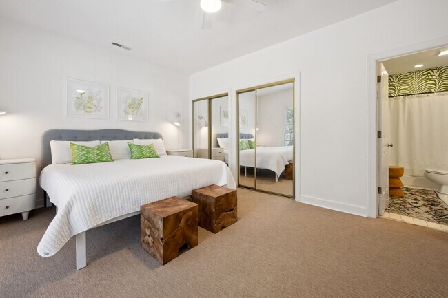 Building Photo - 723 Bonnyneck Dr