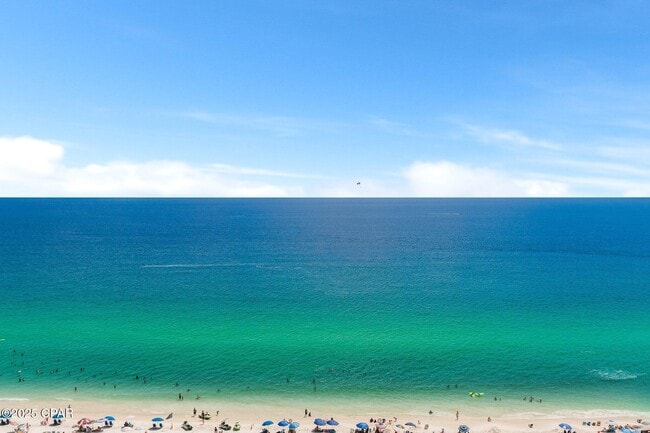 Building Photo - 8743 Thomas Dr