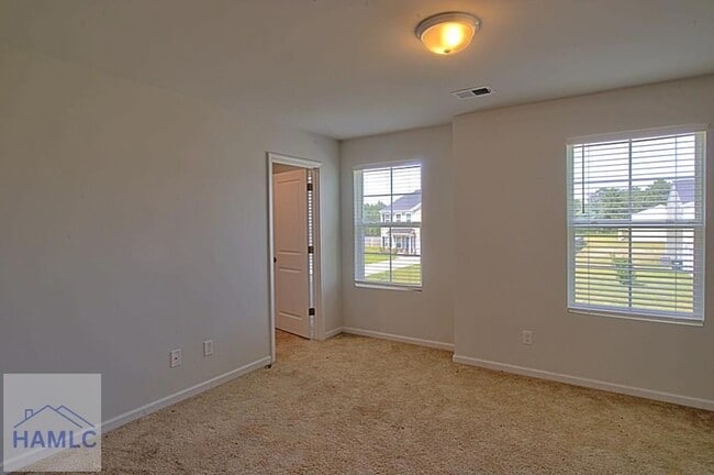 Building Photo - 56 Enclave Wy