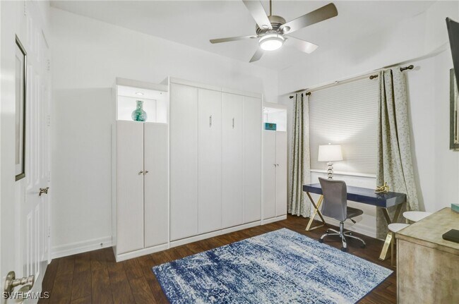 Building Photo - 10733 Mirasol Dr