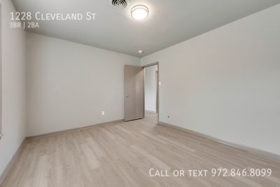 Building Photo - 1228 Cleveland St