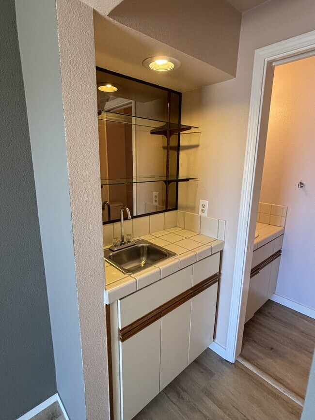 Building Photo - "Charming 3-Bed Home with Fireplace & Pool...