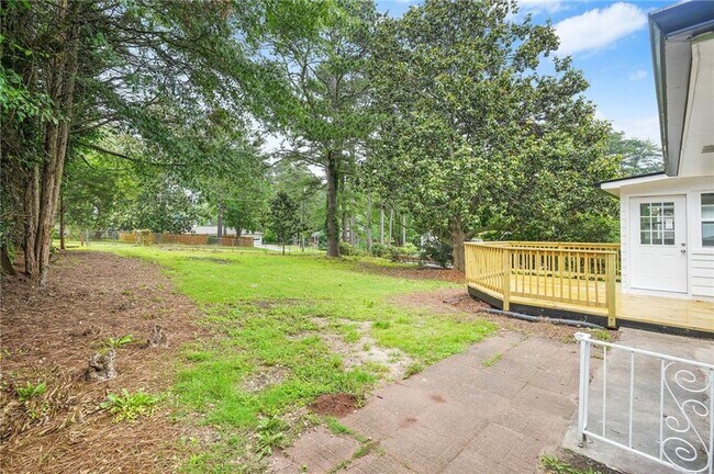 Building Photo - 4188 Fontana Ct