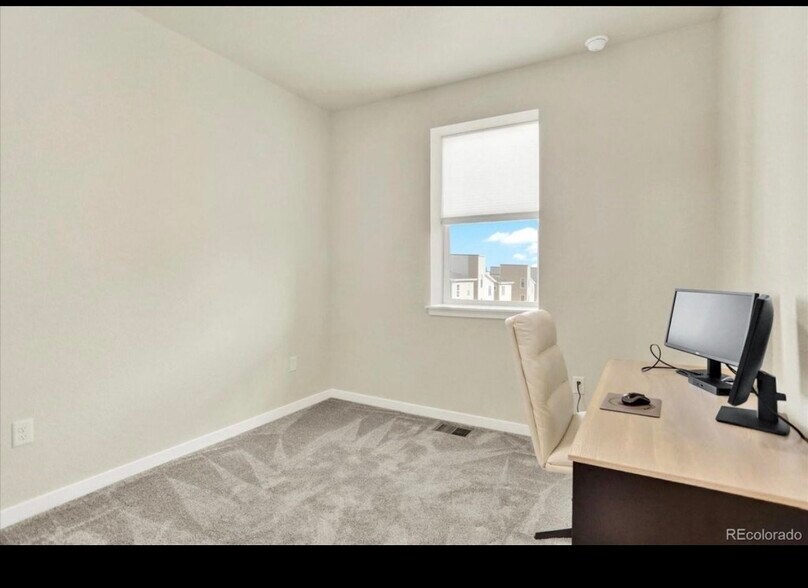 Building Photo - 11205 W 53rd Ln